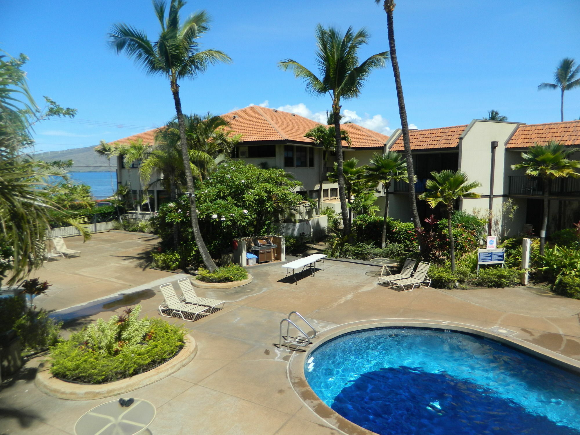 Апарт отель Maui Beach Vacation Club Кихей Экстерьер фото